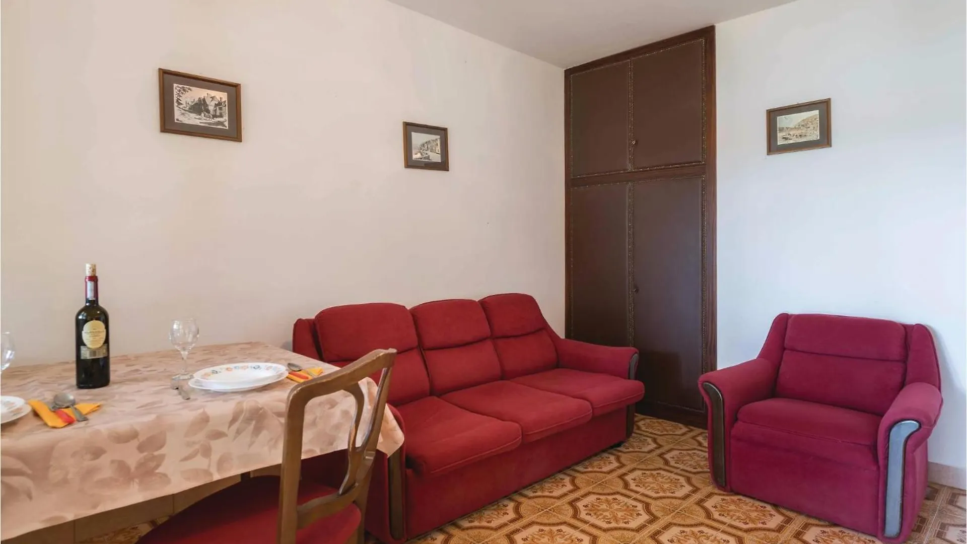 Amazing Apartment In Pula With House Sea View